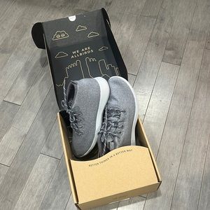 All birds Wool Runner-Up Mizzle. Medium Grey. Brand New in box. Men’s 10